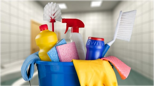 Professional deep cleaning Sutton service in a bright and tidy room