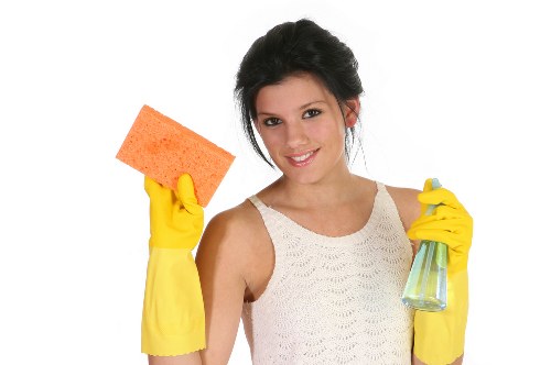 Professional final clean in a Sutton bathroom before tenancy handover