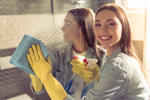 End of tenancy cleaning in a Sutton flat